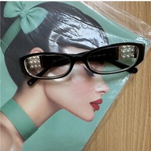 $800(Rare) Auth Chanel black acetate with pearl eyeglasses